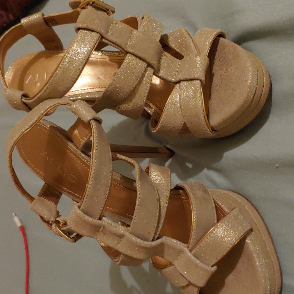 Aldo brand high heels for $8